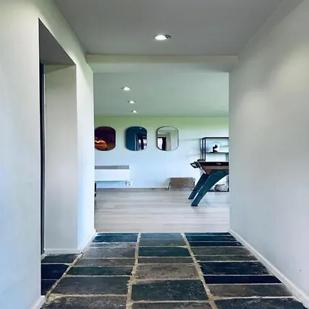 Beautiful With Pool Holiday home *