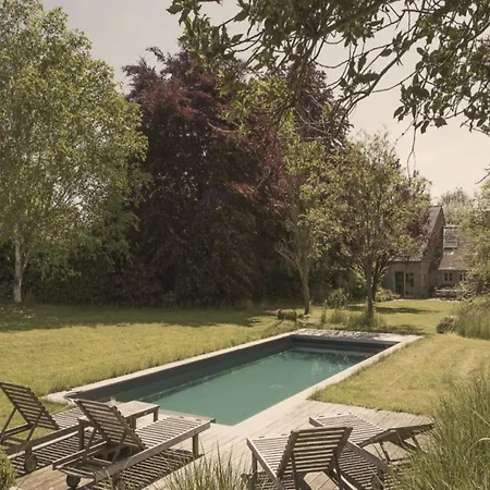 Beautiful With Pool Ohey